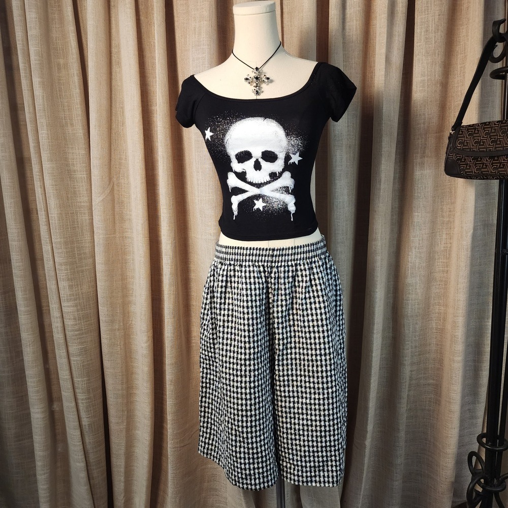 Distinctly Different Vintage Gingham Culotte Shorts Size XL(36) Black White Wide